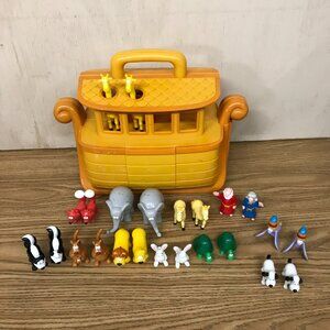 VINTAGE THE BEGINNERS BIBLE NOAH'S ARK PLAY SET 24 figures and Ark.